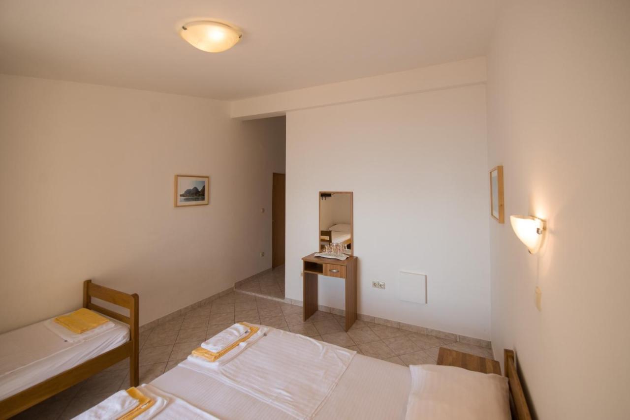 Villa Katarina 오미스 외부 사진