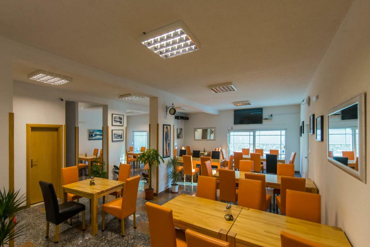 Villa Katarina 오미스 외부 사진